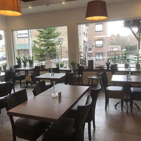 Готель Mimosa 3*