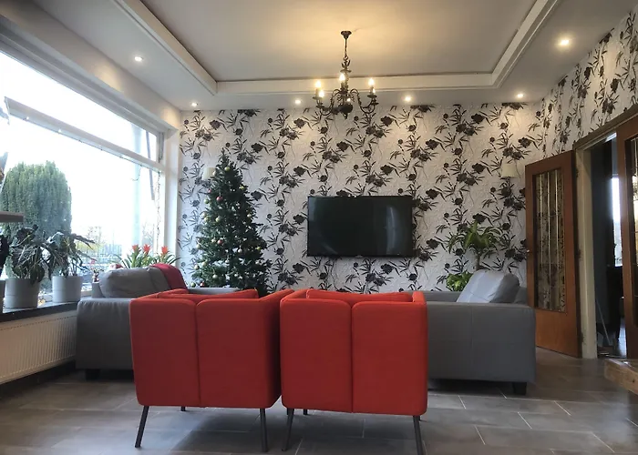 Готель Mimosa 3*