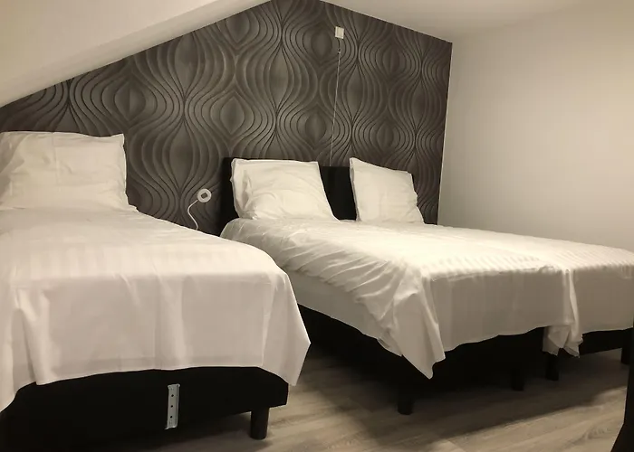 Готель Mimosa 3*